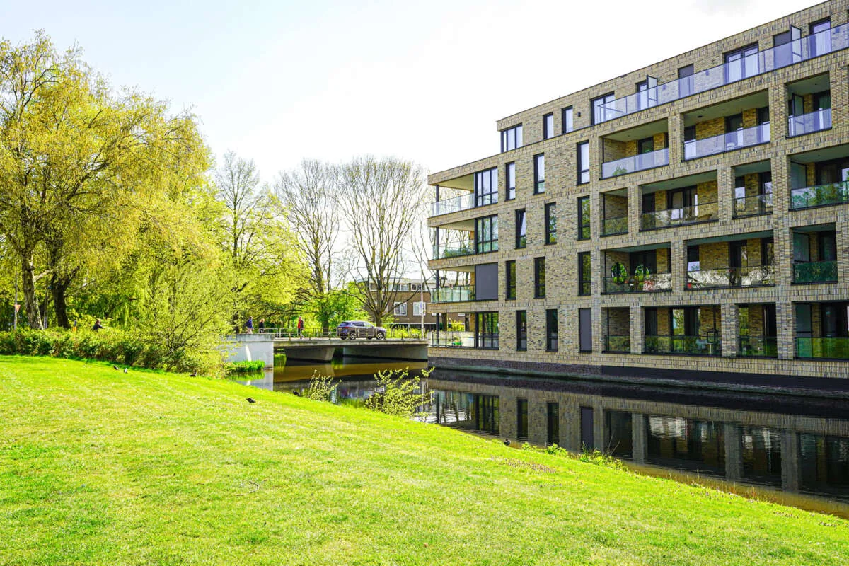 Foto van de Appartement gelegen aan de Kostverlorenhof in Amstelveen