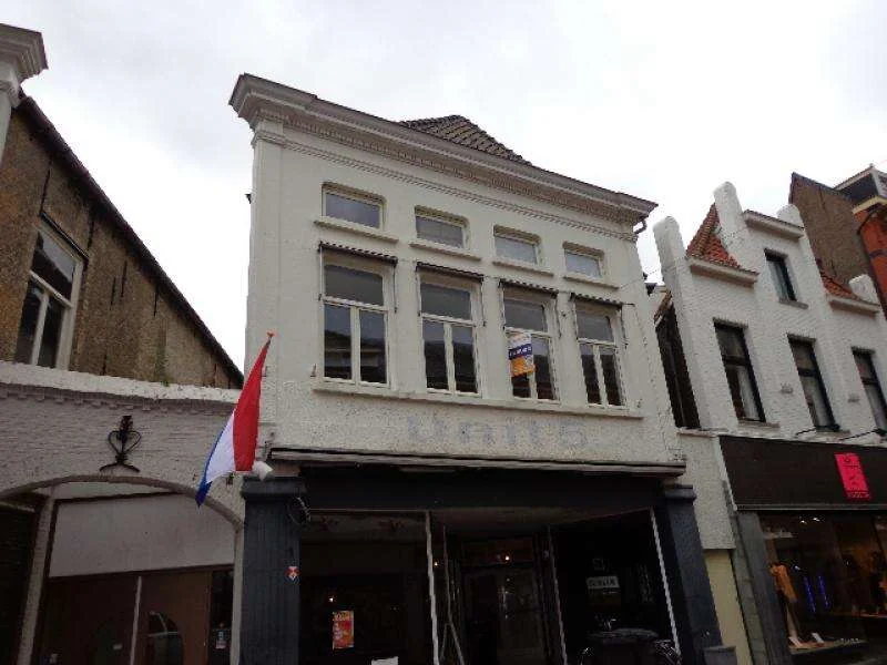 Foto van de Appartement gelegen aan de Raadhuisstraat in Roosendaal