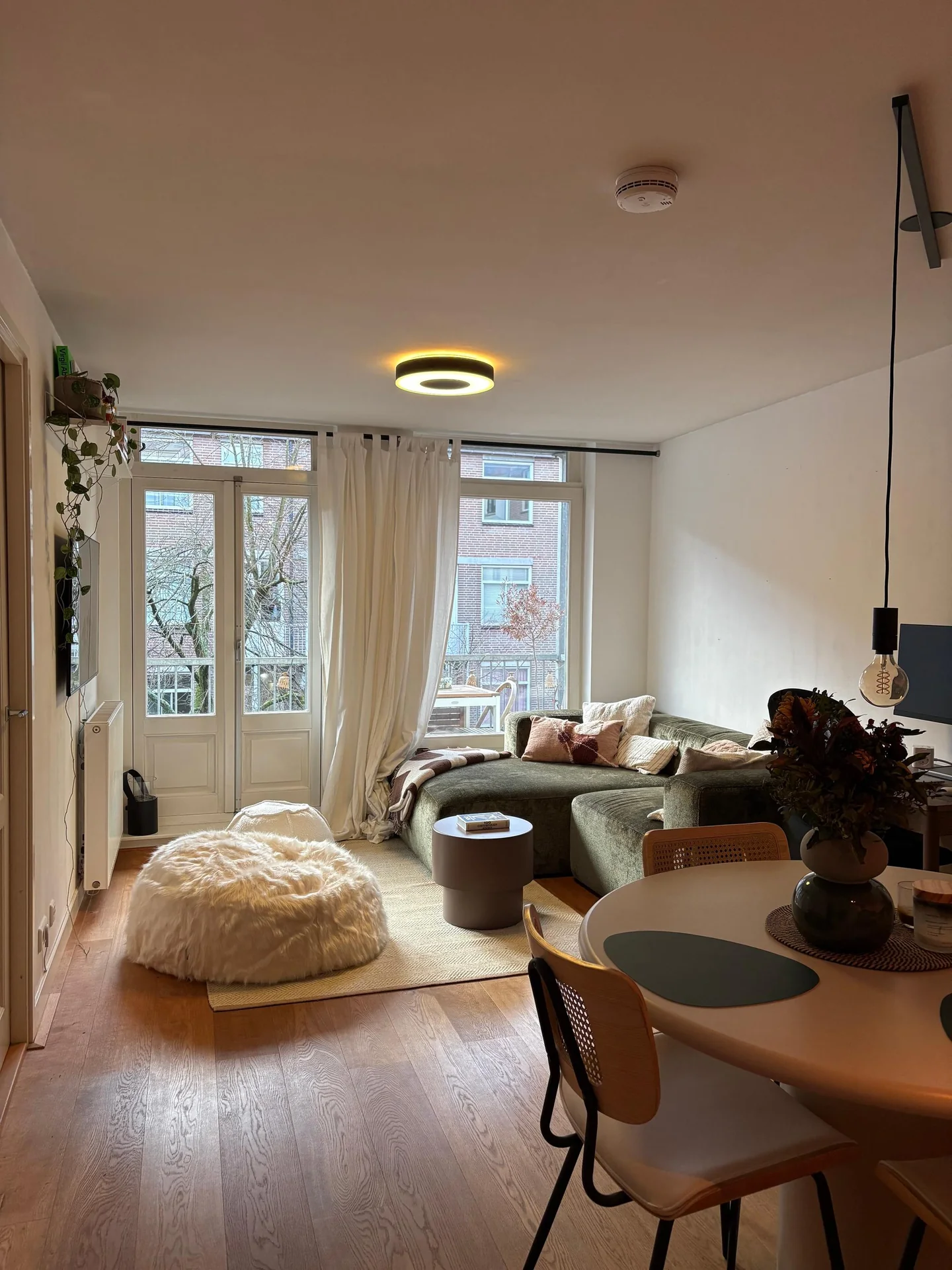 Foto van de Appartement gelegen aan de Jacob van Lennepstraat in Amsterdam