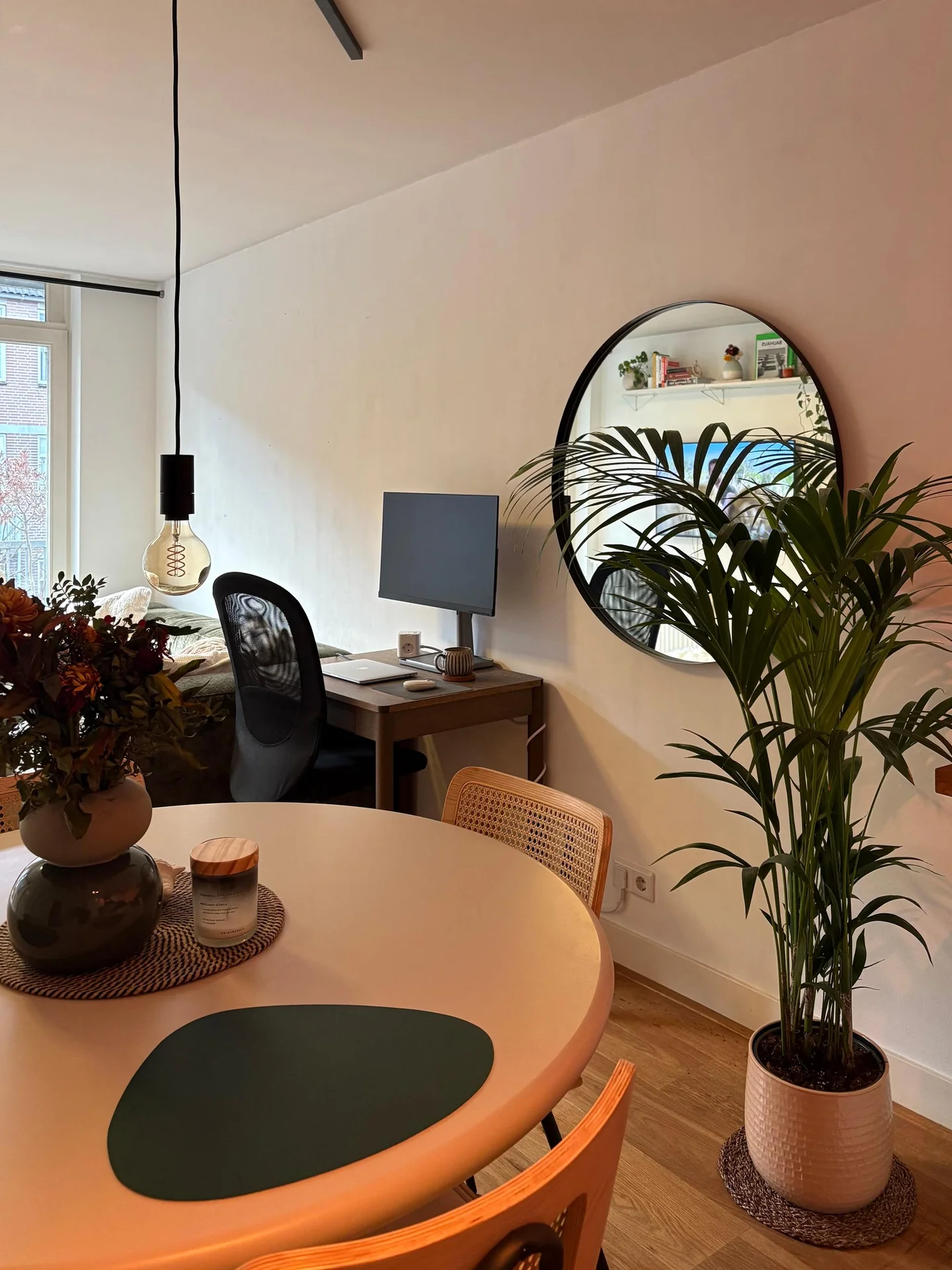 Foto van de Appartement gelegen aan de Jacob van Lennepstraat in Amsterdam