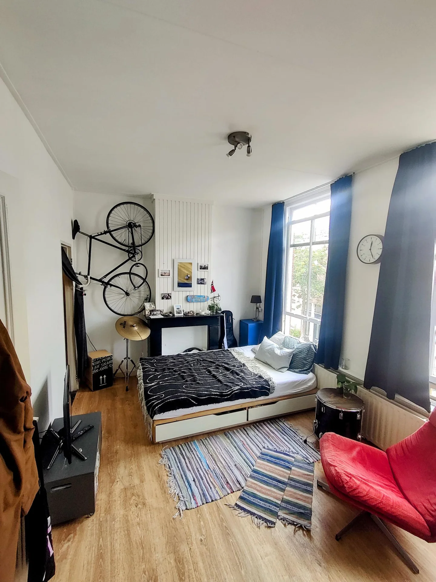 Foto van de Kamer gelegen aan de Warmoezierstraat in Delft