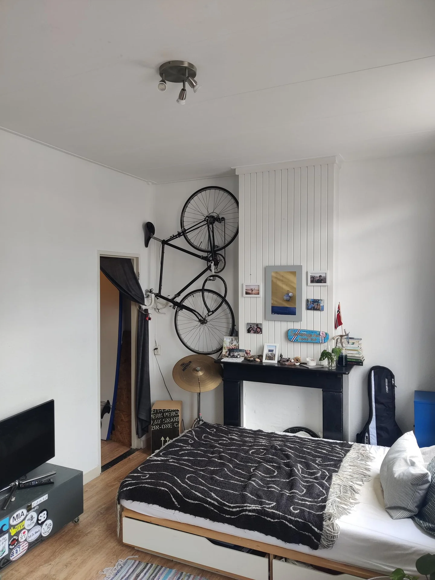 Foto van de Kamer gelegen aan de Warmoezierstraat in Delft