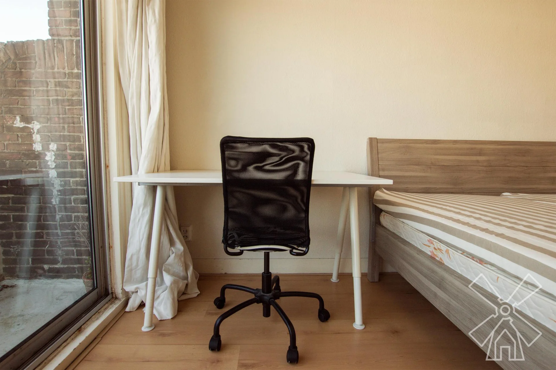 Foto van de Kamer gelegen aan de Roelofsstraat in Den Haag