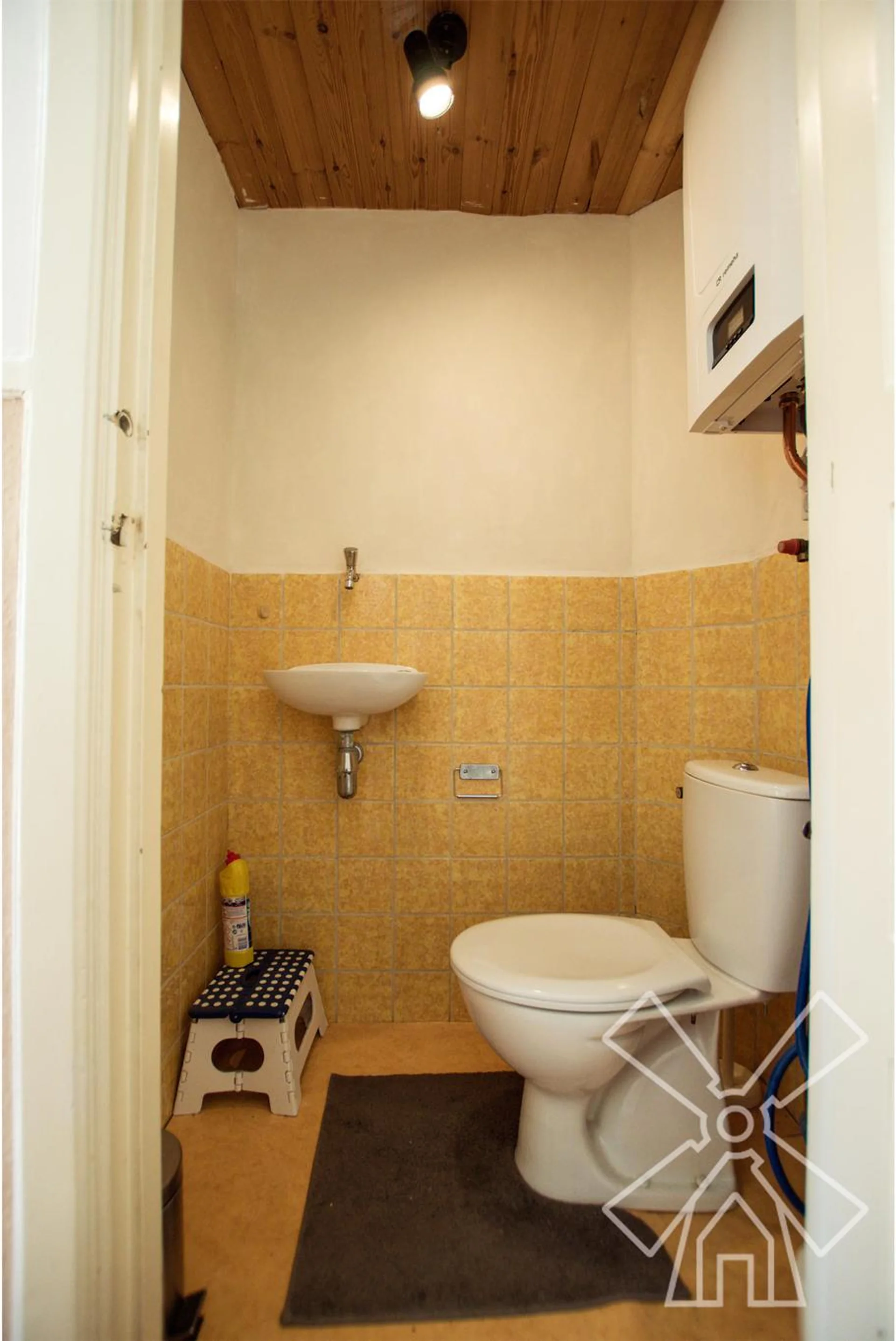 Foto van de Kamer gelegen aan de Roelofsstraat in Den Haag