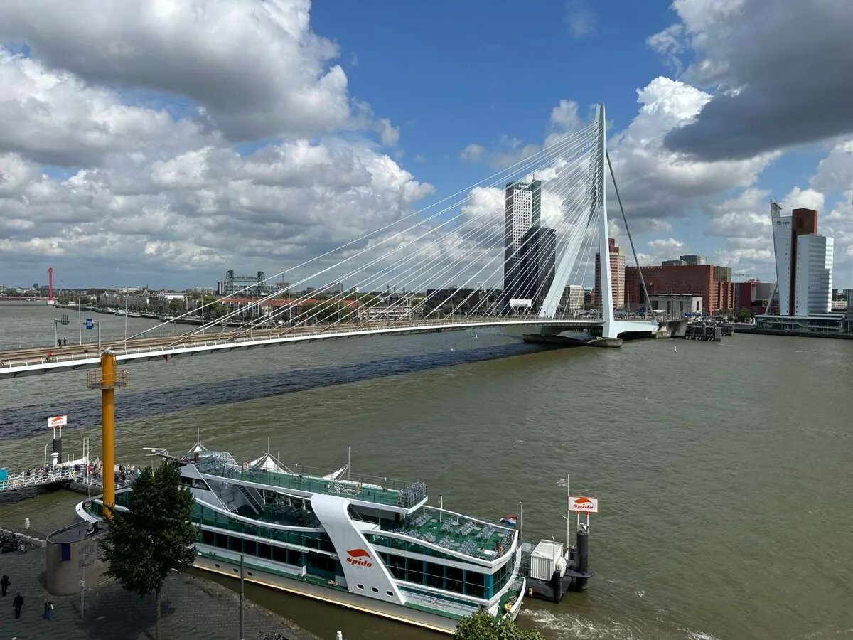 Foto van de Studio gelegen aan de Willemskade in Rotterdam