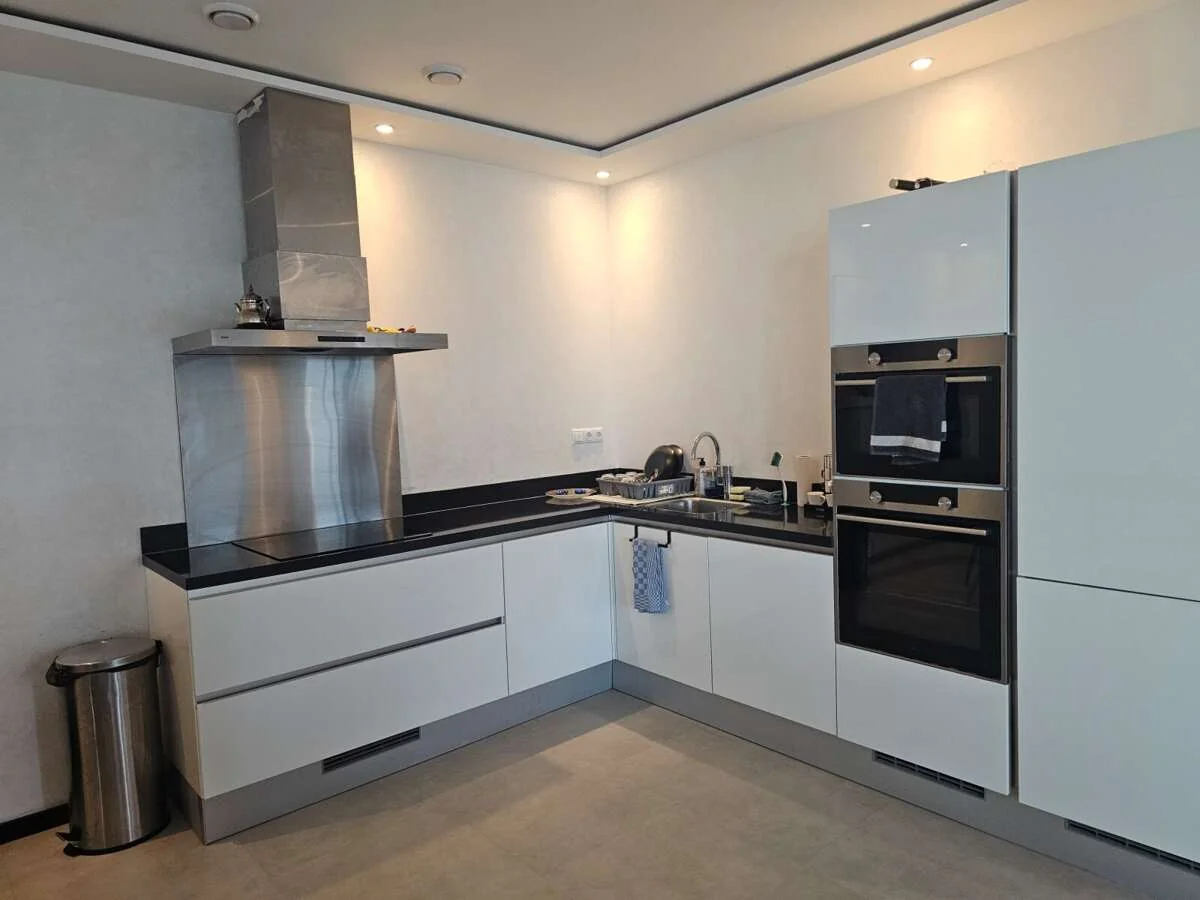Foto van de Kamer gelegen aan de Brede Hilledijk in Rotterdam