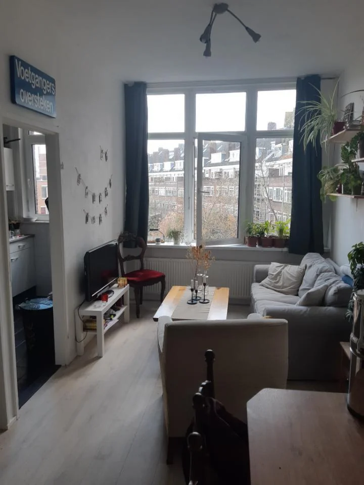 Foto van de Kamer gelegen aan de Nieuwe Binnenweg in Rotterdam