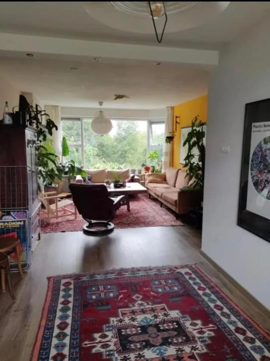 Foto van de Kamer gelegen aan de Van Houtenlaan in Groningen