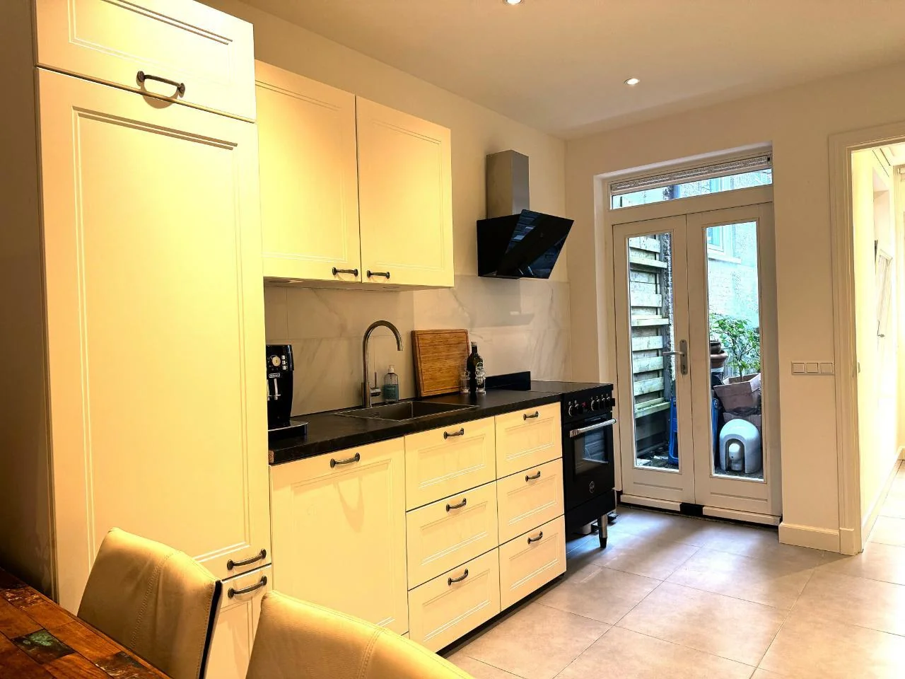 Foto van de Appartement gelegen aan de Saxenburgerdwarsstraat in Amsterdam