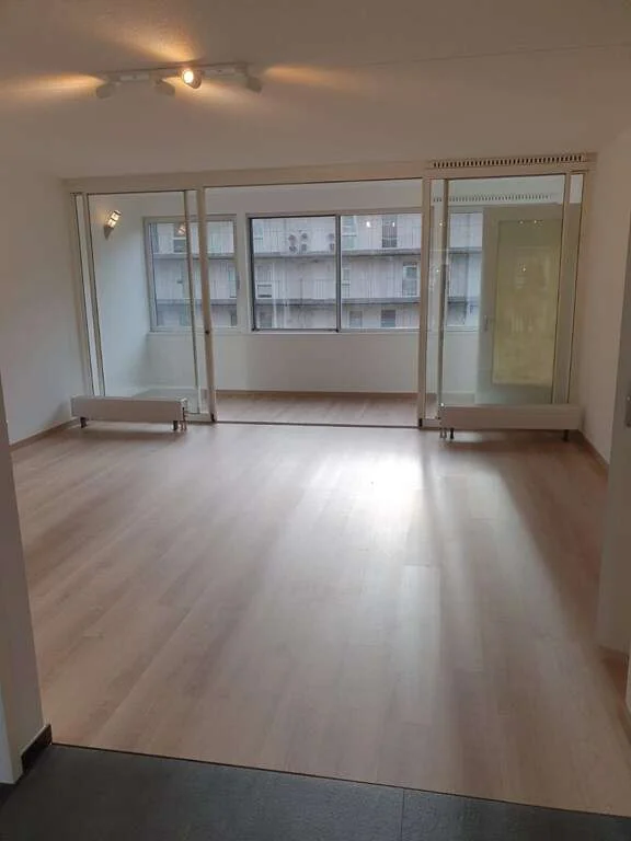 Foto van de Appartement gelegen aan de Martini van Geffenstraat in Amsterdam