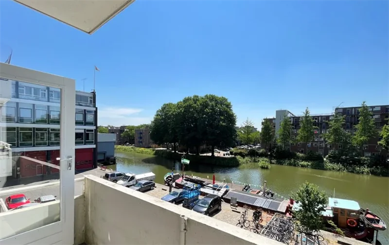 Foto van de Appartement gelegen aan de Admiraliteitskade in Rotterdam