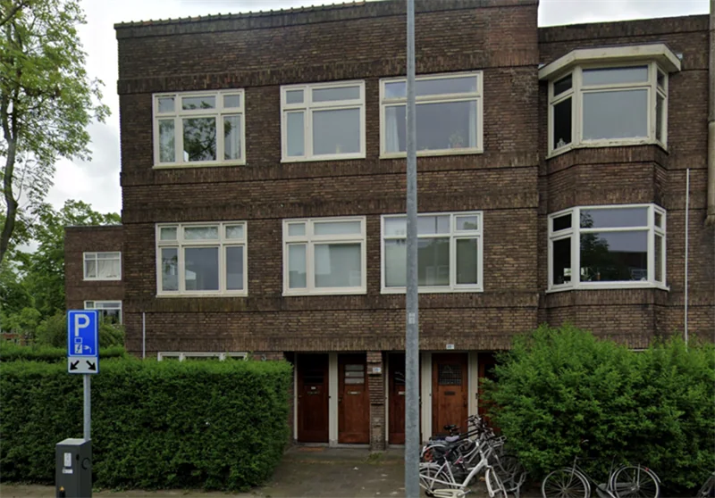 Foto van de Studio gelegen aan de E.T.a. Thuessinklaan in Groningen