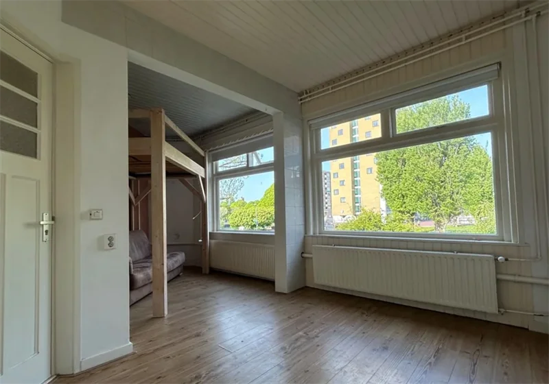 Foto van de Studio gelegen aan de E.T.a. Thuessinklaan in Groningen