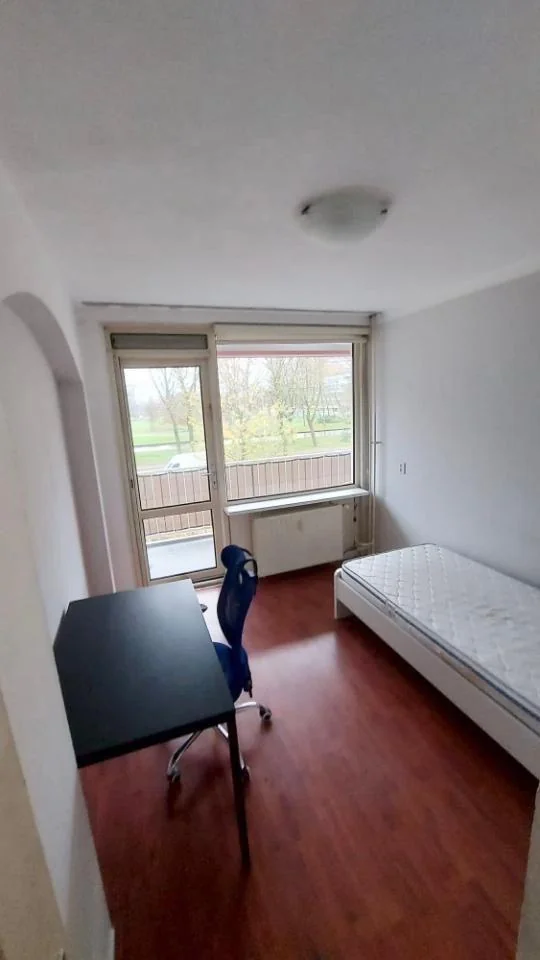 Foto van de Kamer gelegen aan de Vredeman de Vriesstraat in Rotterdam