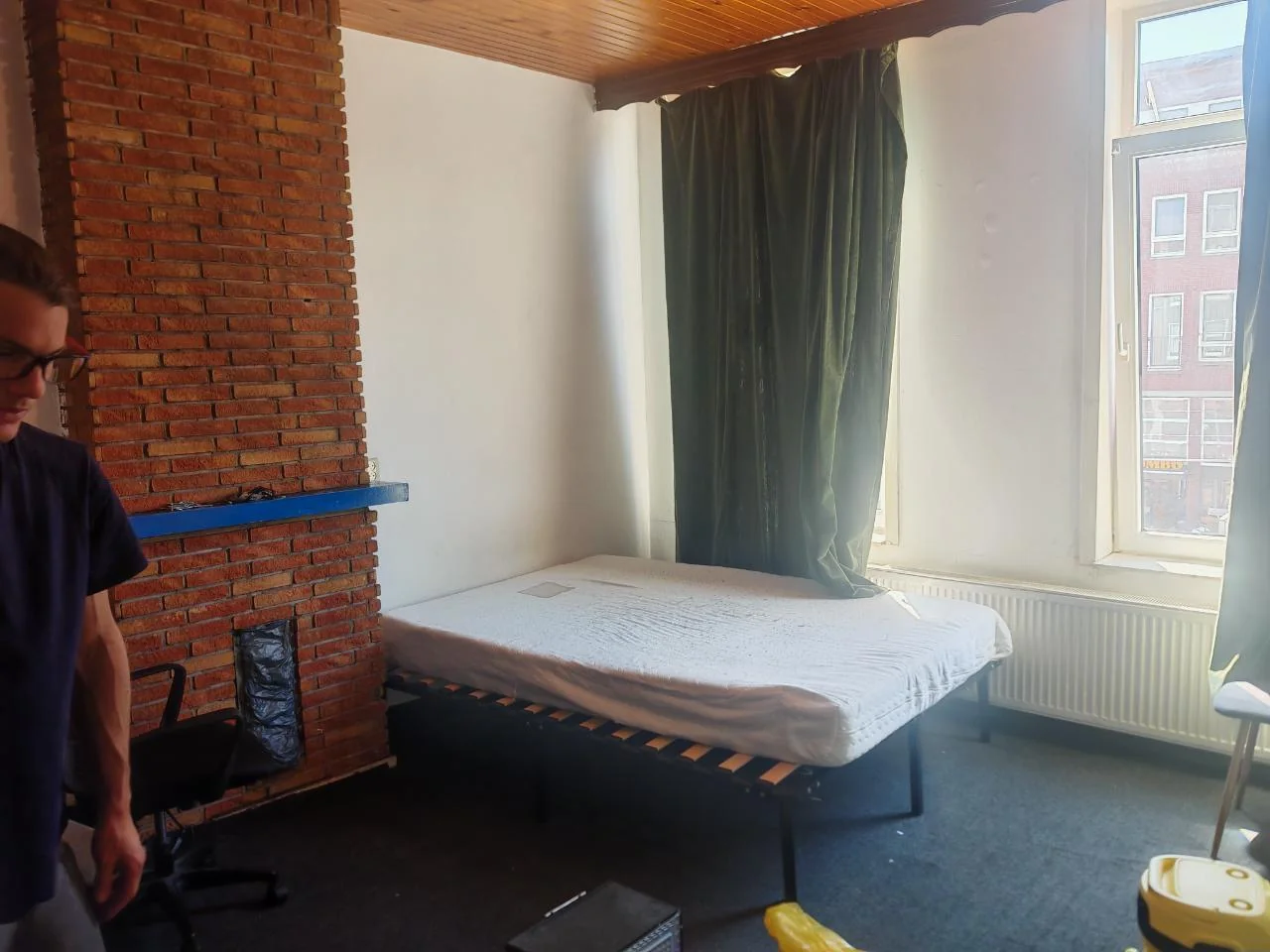 Foto van de Kamer gelegen aan de Schiedamseweg in Rotterdam