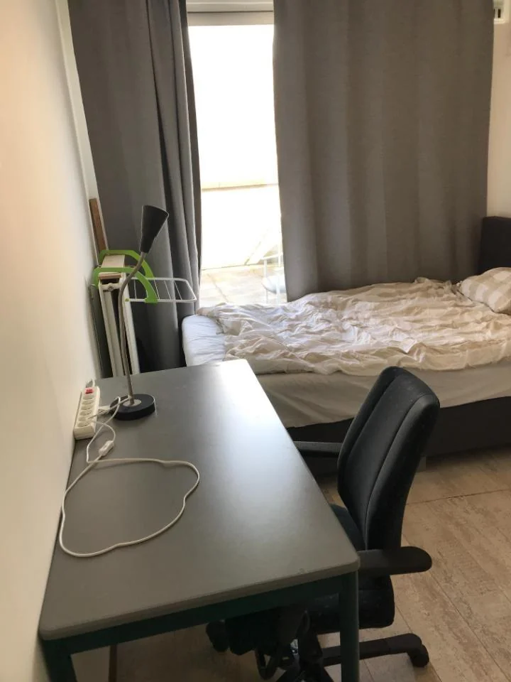 Foto van de Kamer gelegen aan de Clara Zetkinstraat in Amsterdam