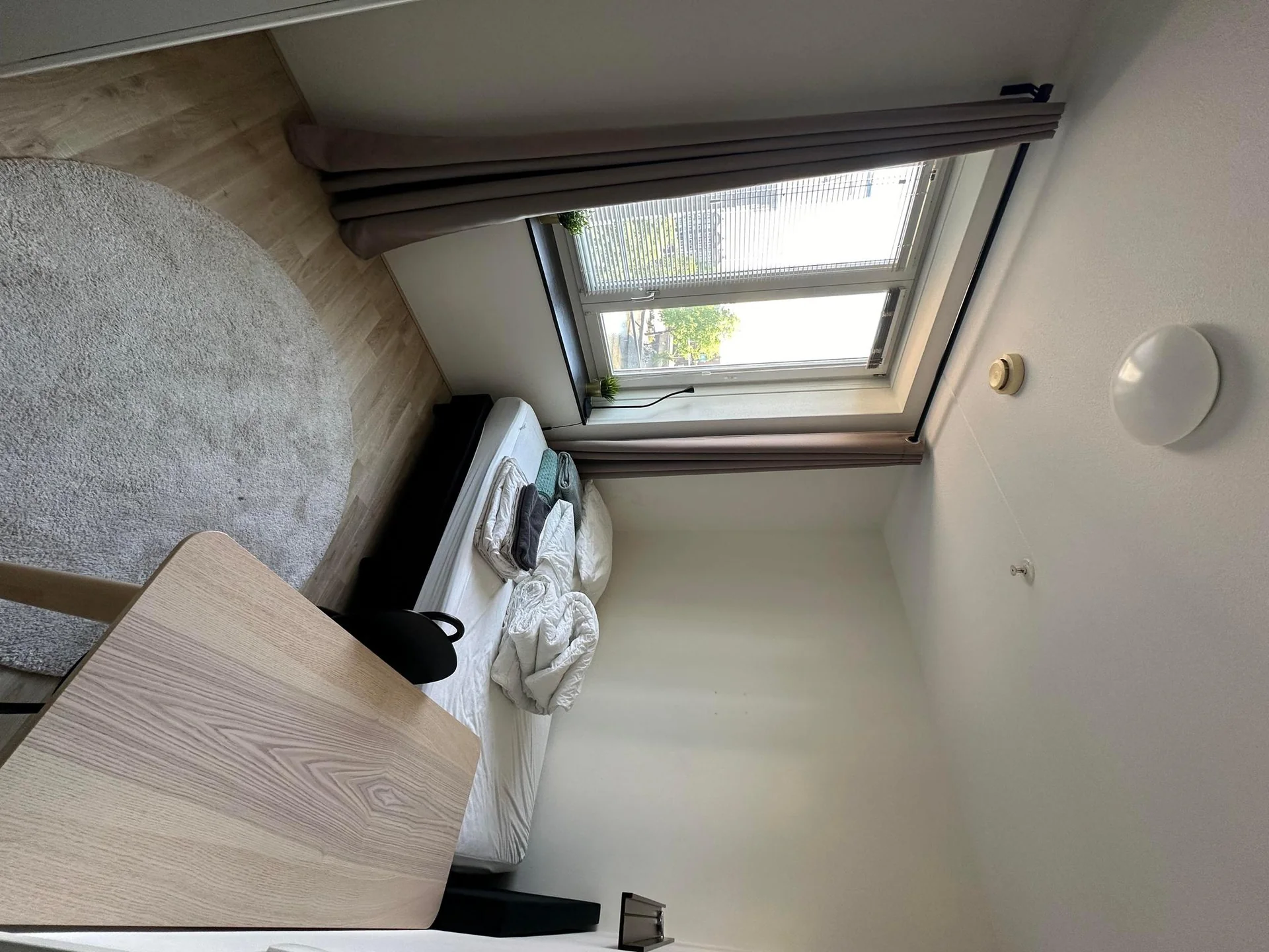 Foto van de Kamer gelegen aan de Cornelis Vermuydenstraat in Amsterdam