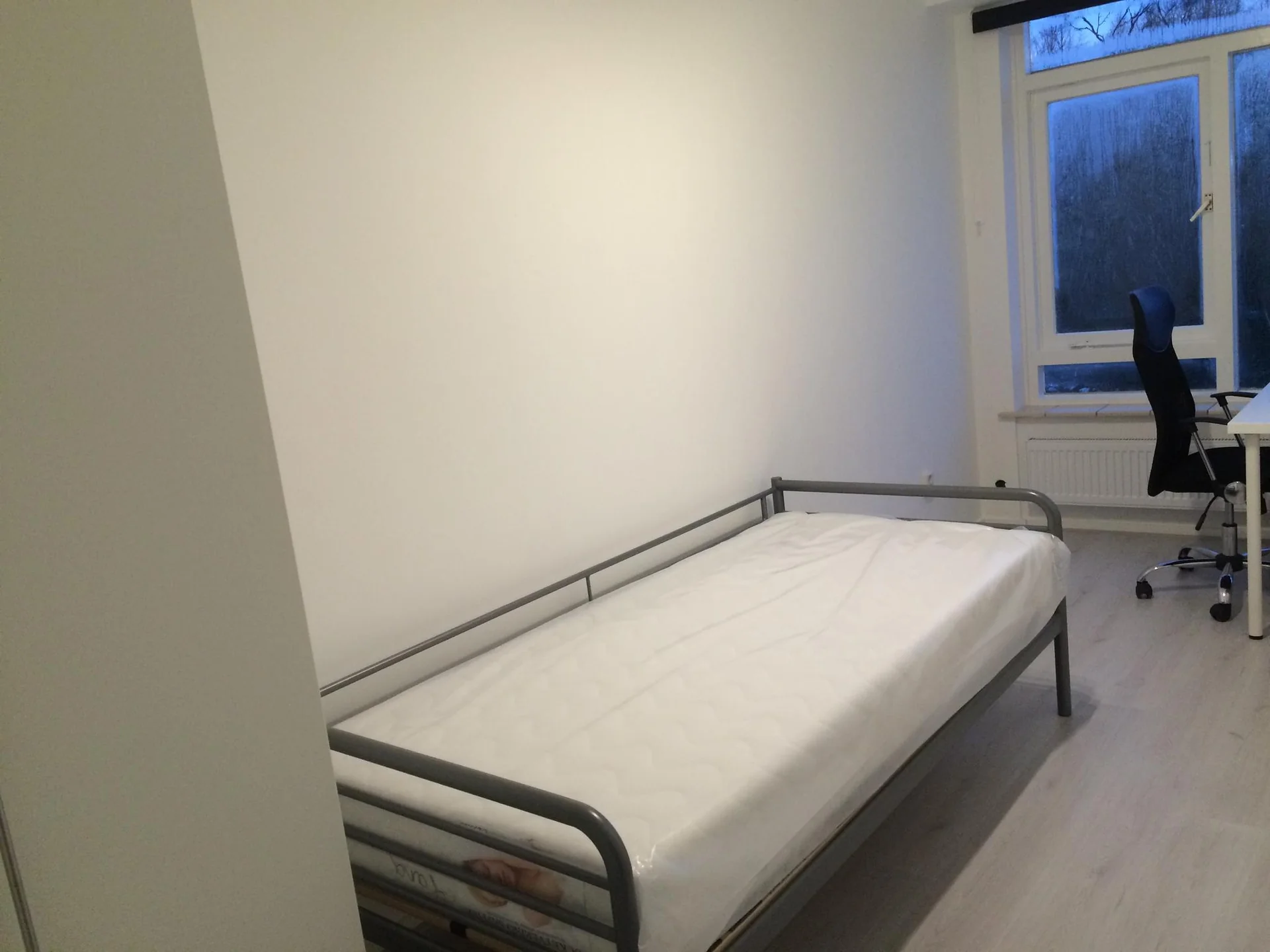 Foto van de Kamer gelegen aan de Heymansstraat in Rotterdam
