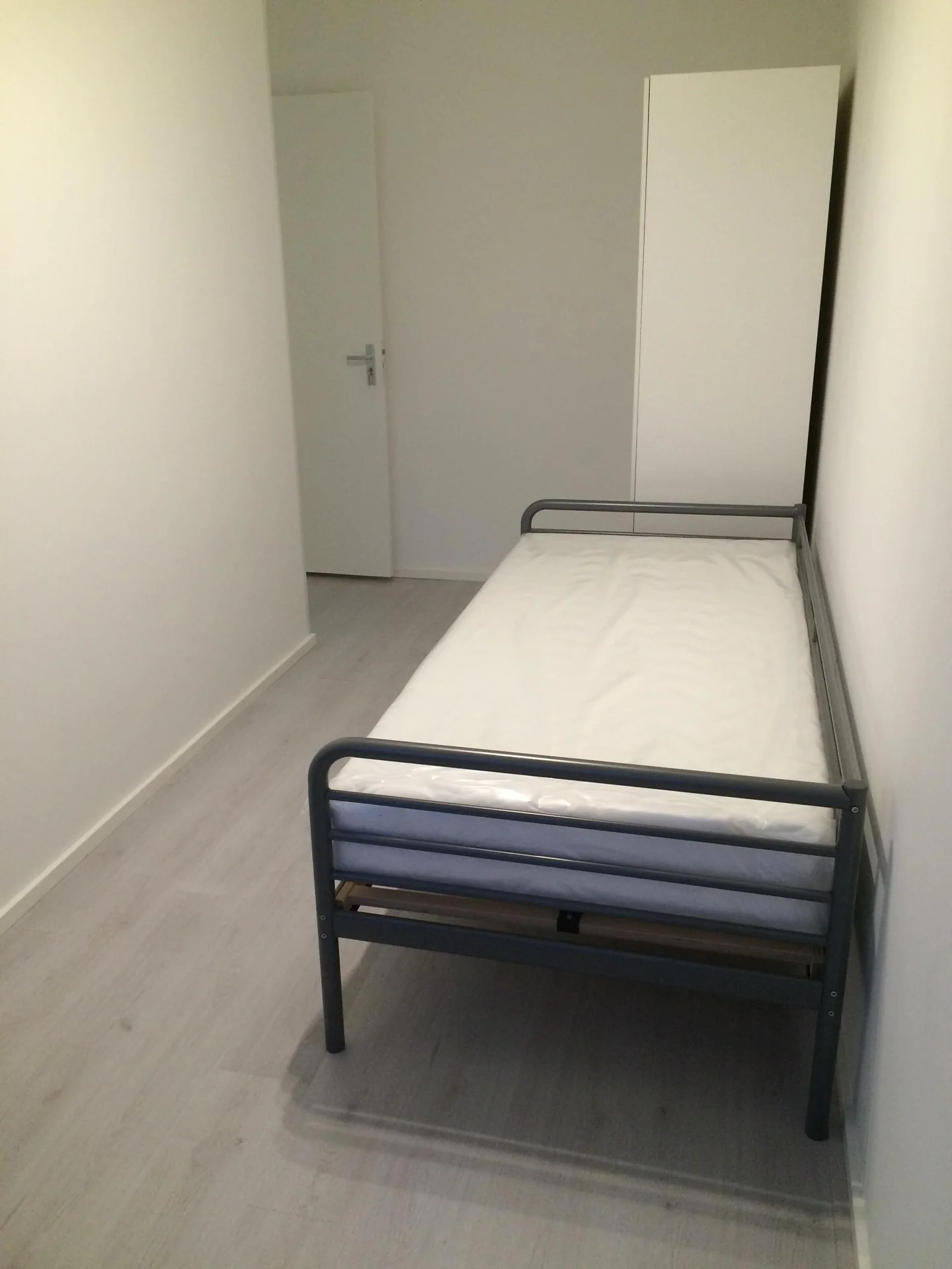 Foto van de Kamer gelegen aan de Heymansstraat in Rotterdam