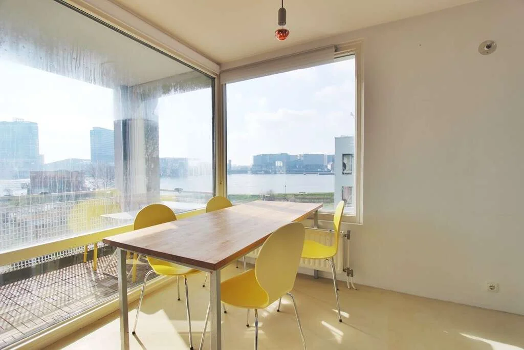 Foto van de Appartement gelegen aan de IJplein in Amsterdam