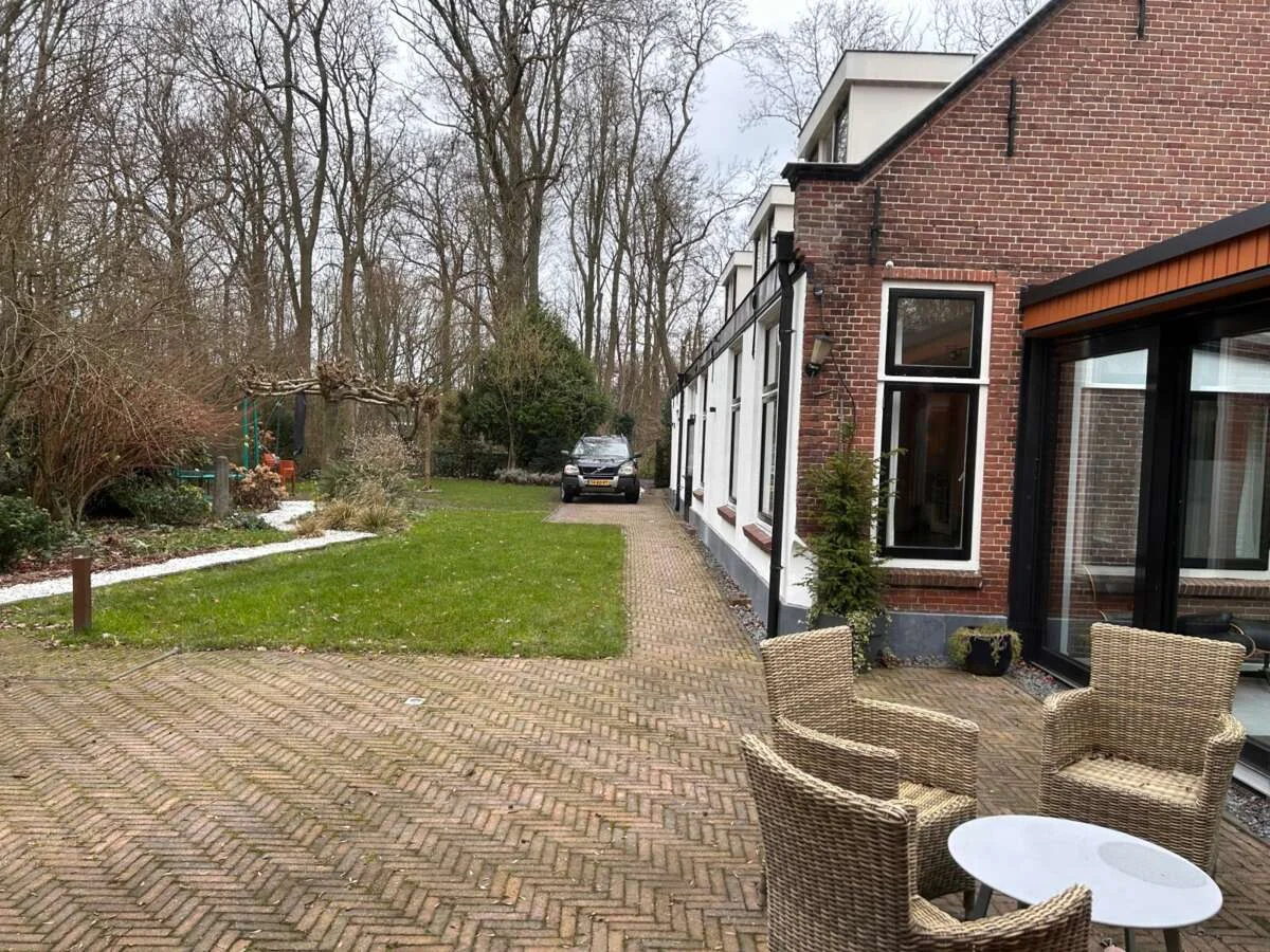 Foto van de Appartement gelegen aan de Rhijngeesterstraatweg in Oegstgeest