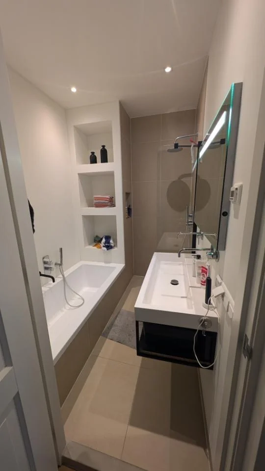 Foto van de Appartement gelegen aan de Kanaalstraat in Amsterdam