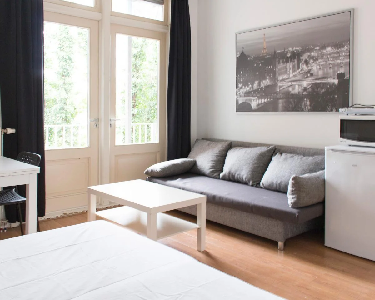 Foto van de Kamer gelegen aan de Middenweg in Amsterdam