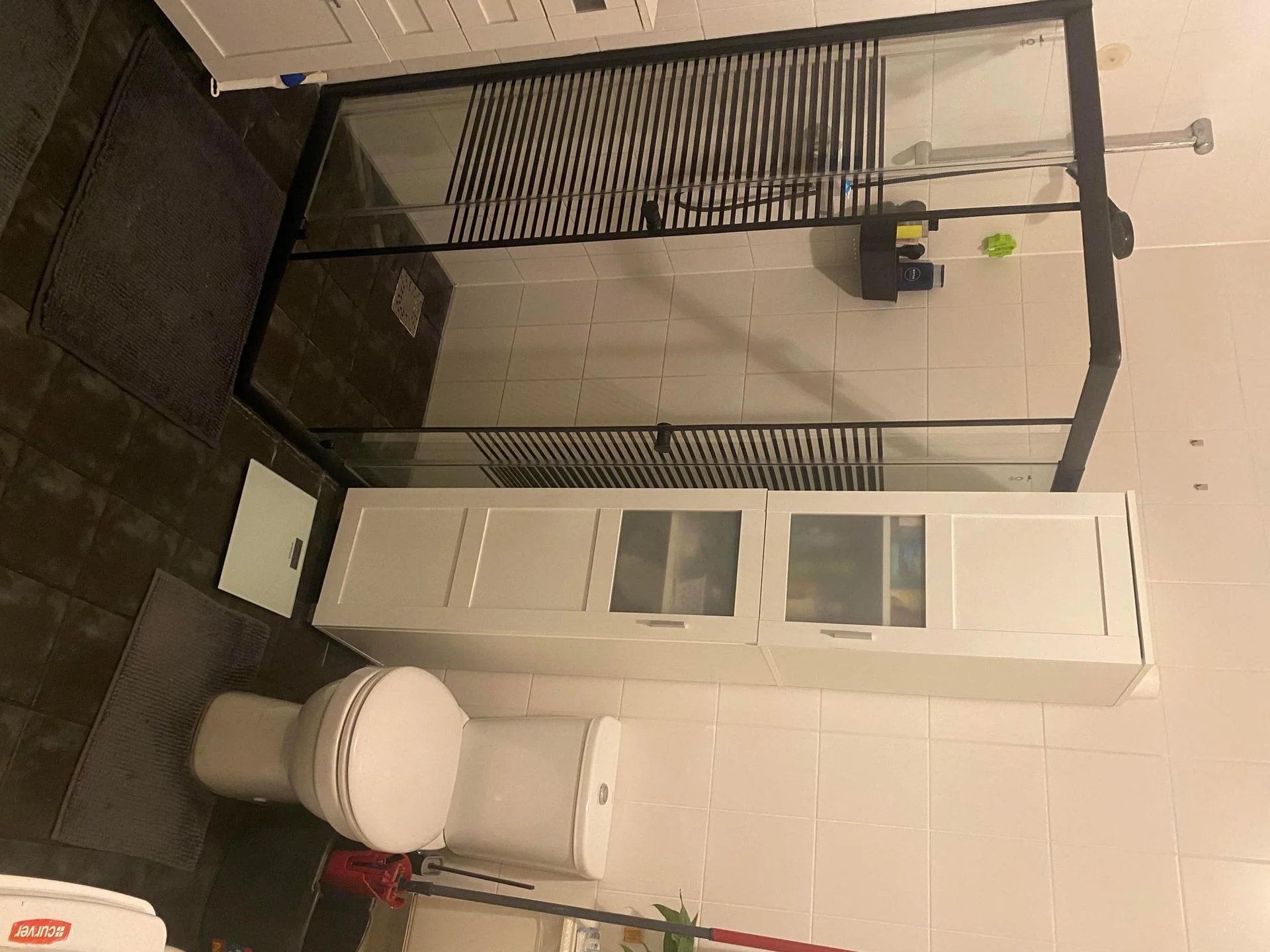 Foto van de Kamer gelegen aan de Bart Poesiatstraat in Amsterdam
