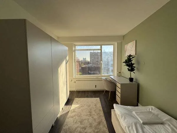 Foto van de Kamer gelegen aan de Van Heuven Goedhartlaan in Utrecht