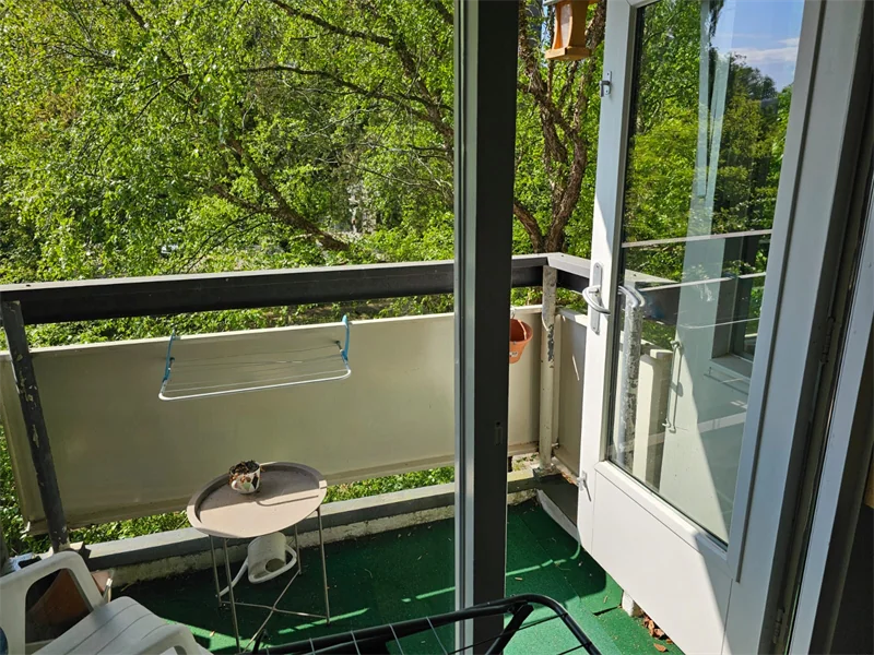Foto van de Kamer gelegen aan de V. Nijenrodeweg in Amsterdam