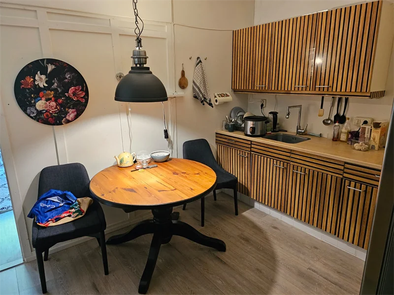 Foto van de Kamer gelegen aan de V. Nijenrodeweg in Amsterdam