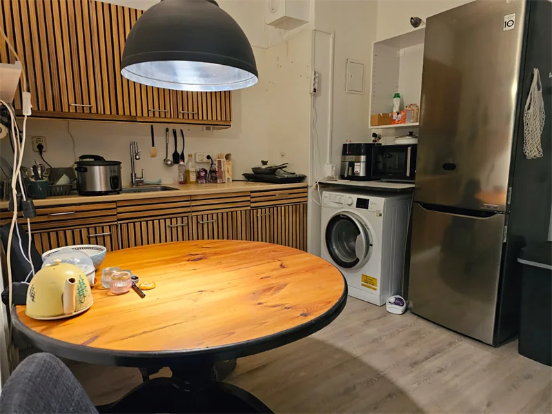 Foto van de Kamer gelegen aan de V. Nijenrodeweg in Amsterdam