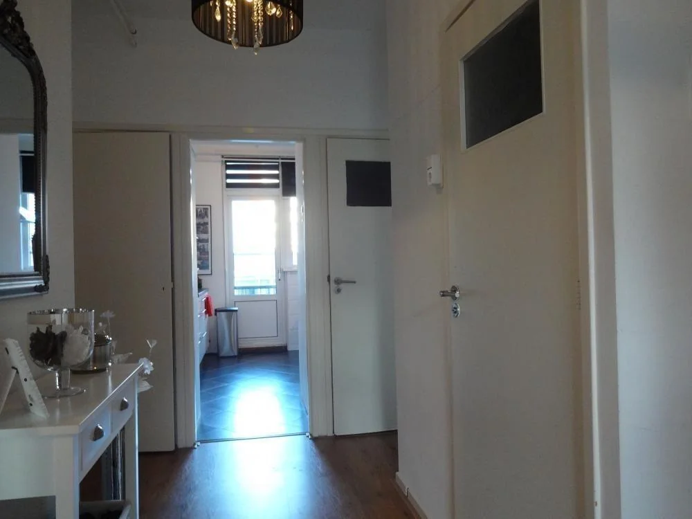 Foto van de Kamer gelegen aan de Mariniersweg in Rotterdam