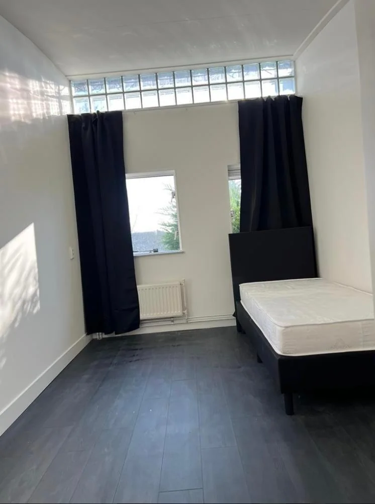 Foto van de Kamer gelegen aan de Jan Olphert Vaillantlaan in Amsterdam