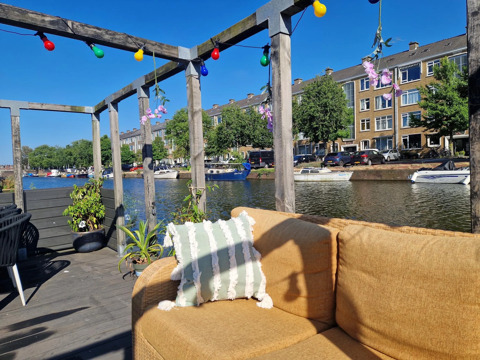 Foto van de Appartement gelegen aan de Veenendaalkade in Den Haag