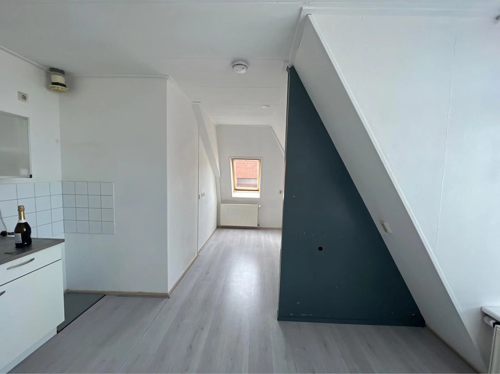 Foto van de Kamer gelegen aan de Verlengde Hereweg in Groningen