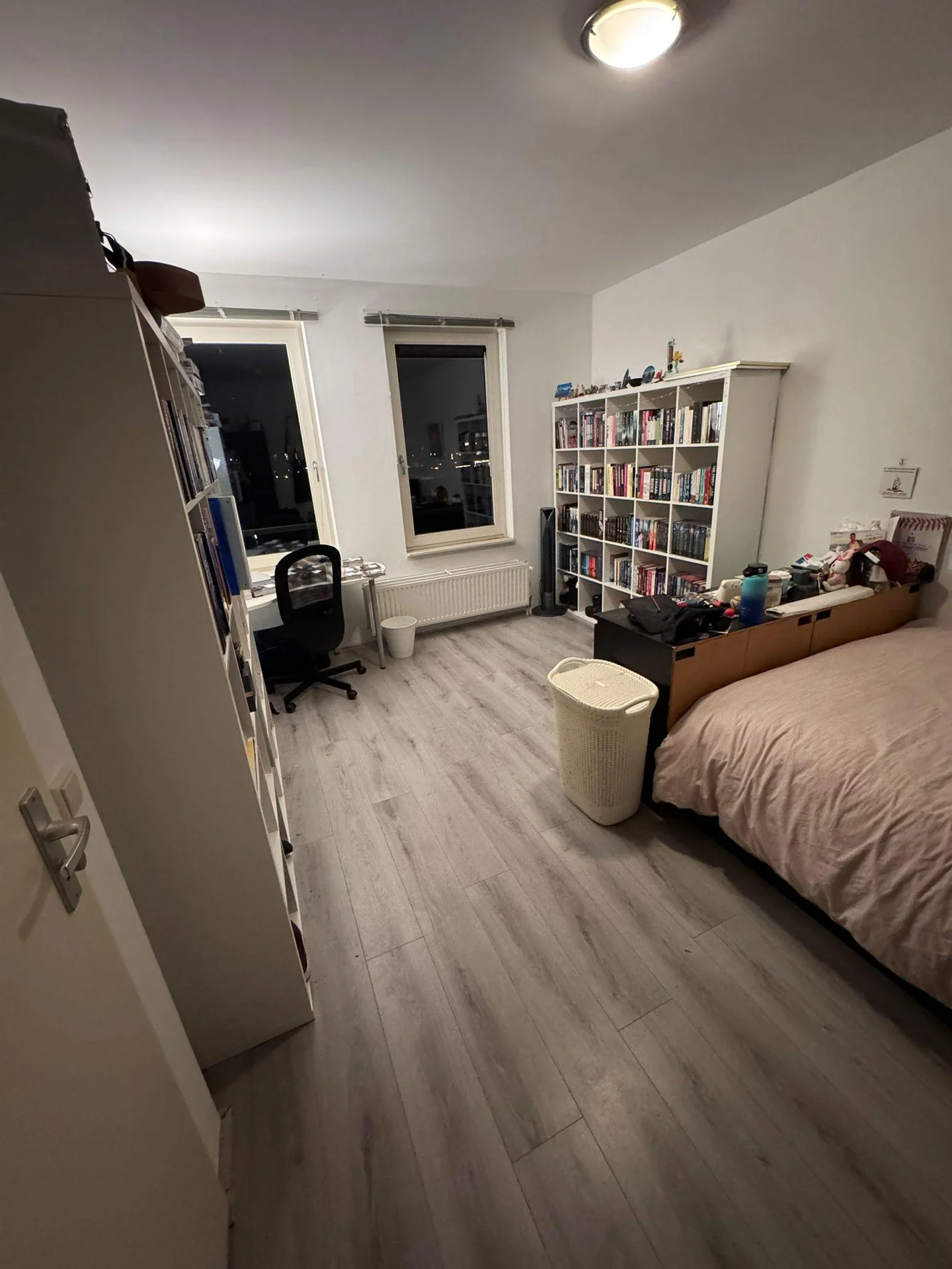 Foto van de Kamer gelegen aan de Beneluxlaan in Almere