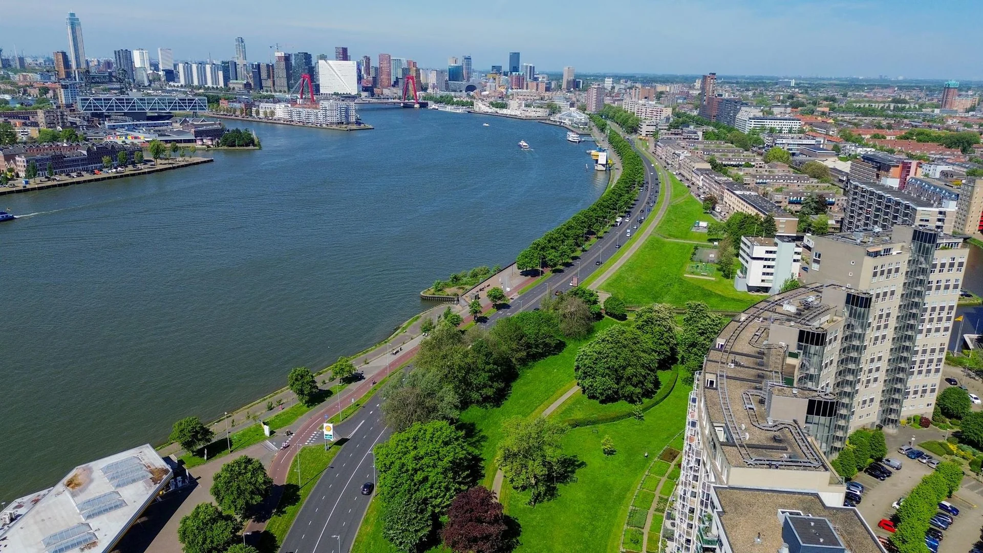 Foto van de Appartement gelegen aan de Oostmaaslaan in Rotterdam