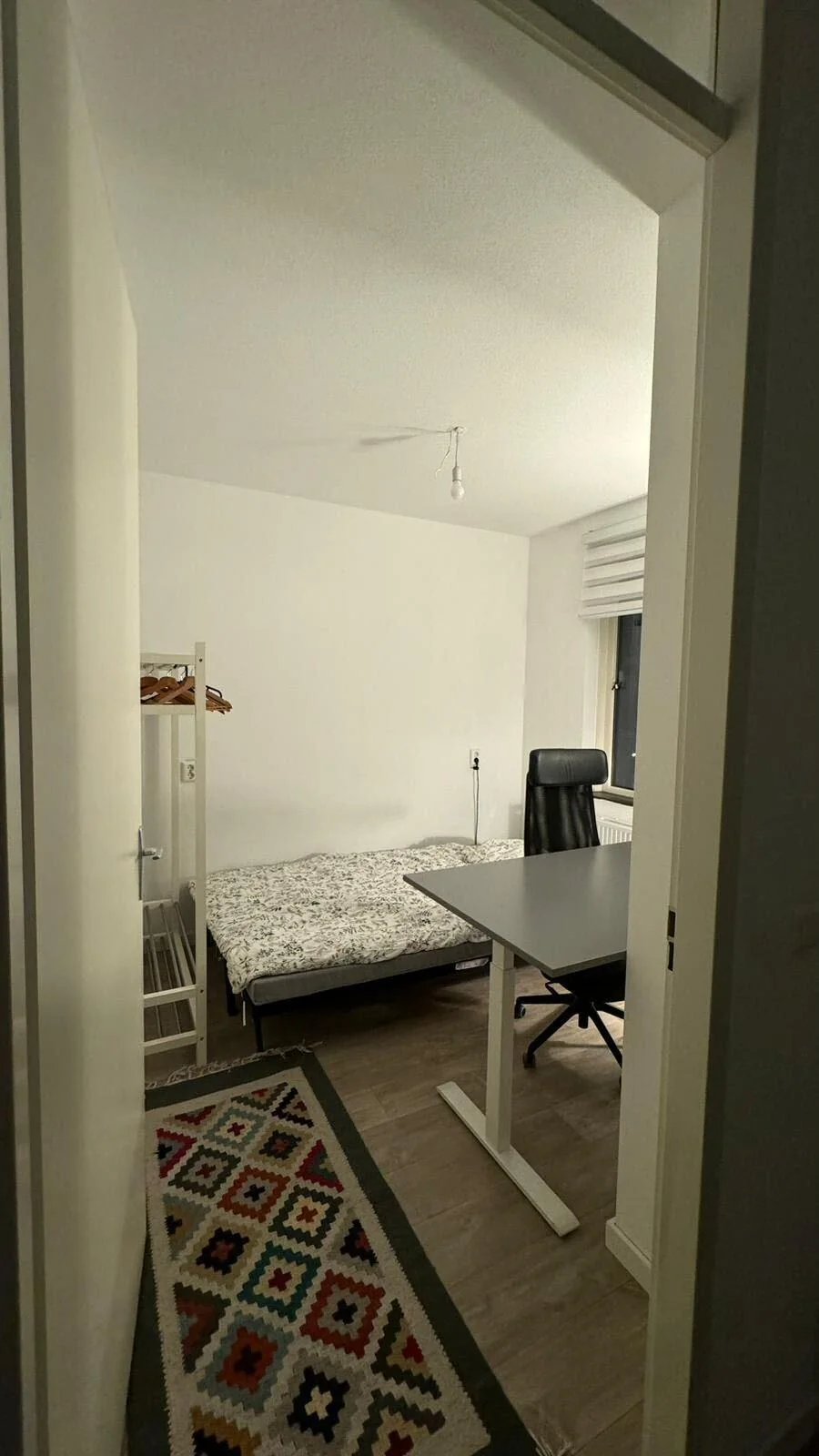 Foto van de Kamer gelegen aan de Wolbrantskerkweg in Amsterdam
