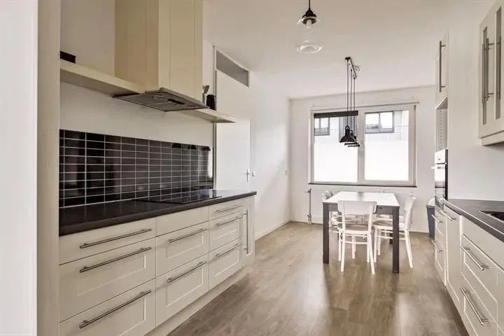 Foto van de Kamer gelegen aan de Wolbrantskerkweg in Amsterdam