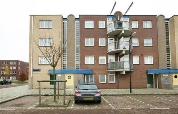 Foto van de Kamer gelegen aan de Louis de Visserstraat in Amsterdam