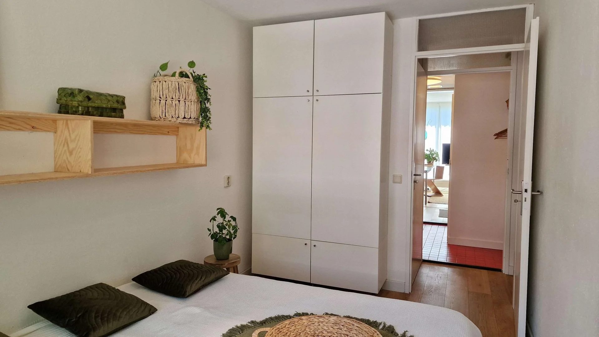Foto van de Appartement gelegen aan de Alhambralaan in Amsterdam
