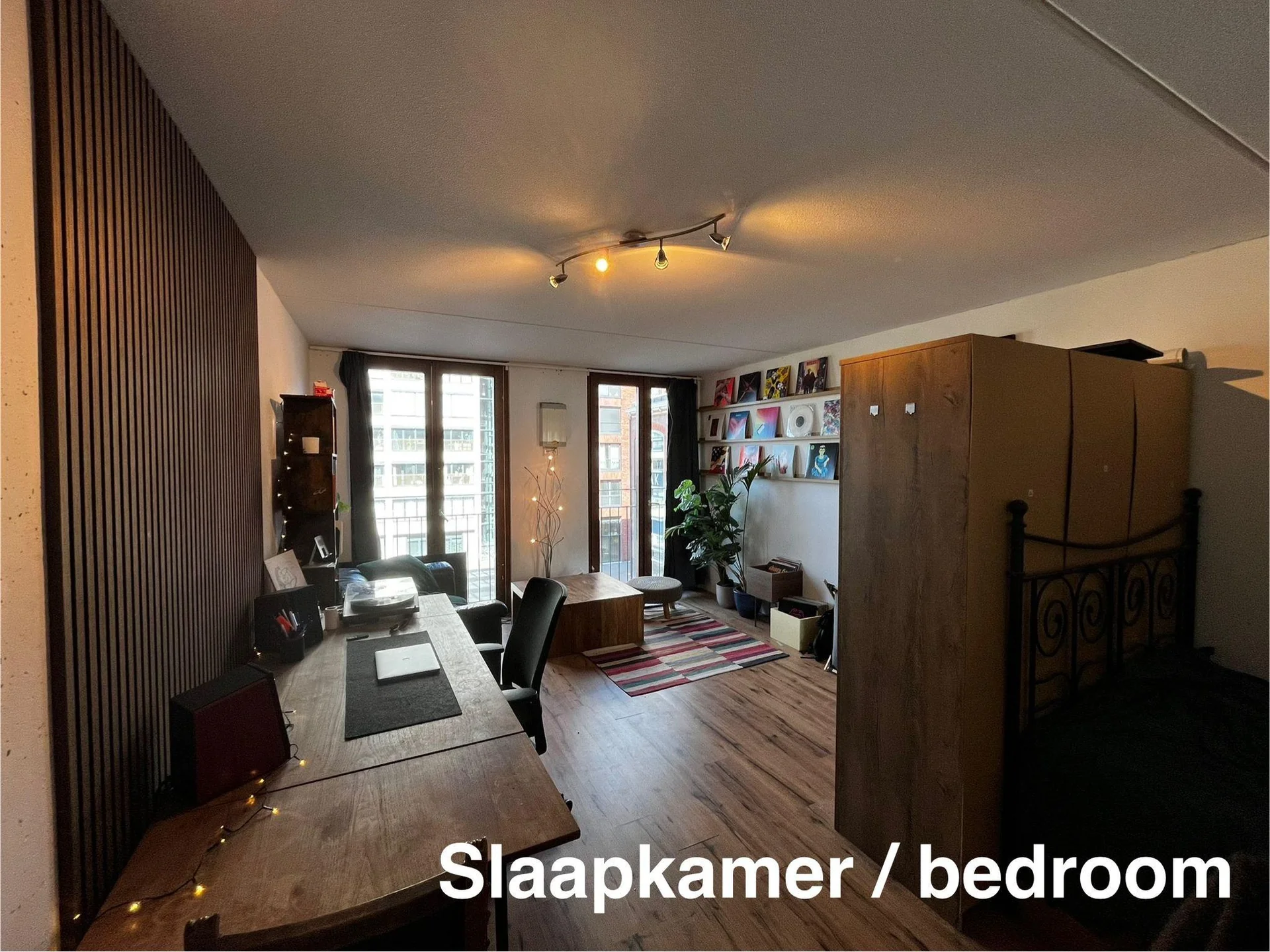 Foto van de Kamer gelegen aan de Waagdragerhof in Amsterdam