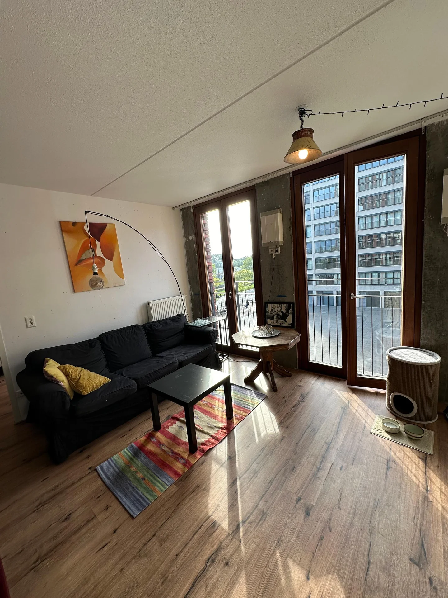 Foto van de Kamer gelegen aan de Waagdragerhof in Amsterdam