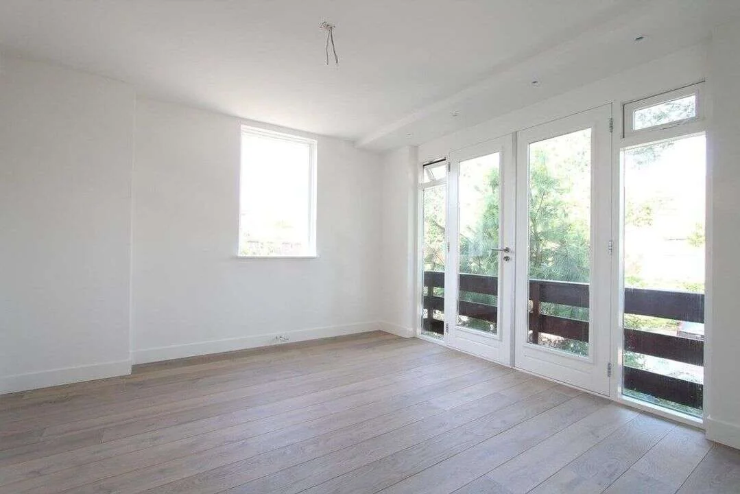 Foto van de Appartement gelegen aan de Jhr.Mr.Dr. H.A. van Karnebeeklaan in Amstelveen