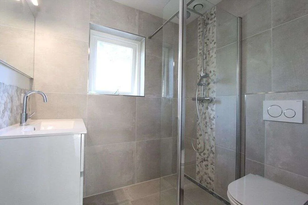 Foto van de Appartement gelegen aan de Jhr.Mr.Dr. H.A. van Karnebeeklaan in Amstelveen