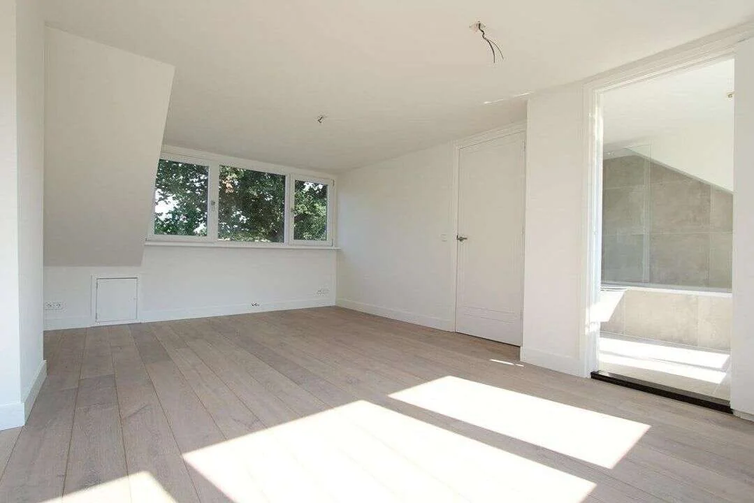Foto van de Appartement gelegen aan de Jhr.Mr.Dr. H.A. van Karnebeeklaan in Amstelveen