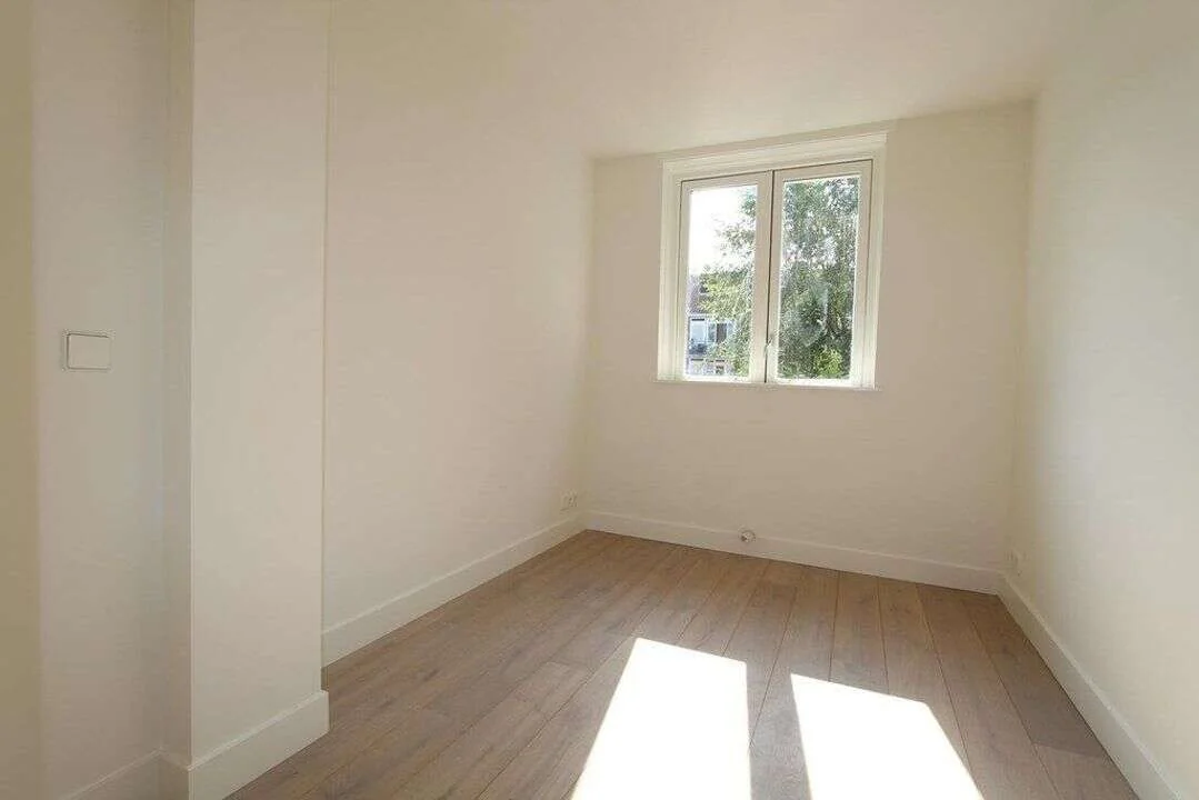 Foto van de Appartement gelegen aan de Jhr.Mr.Dr. H.A. van Karnebeeklaan in Amstelveen