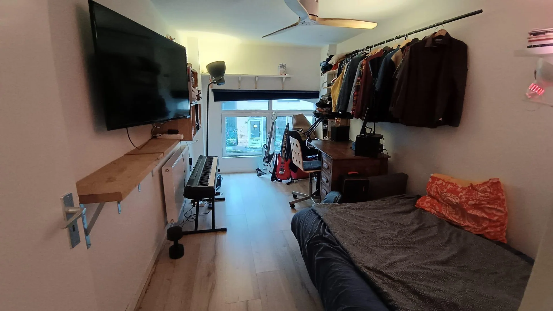 Foto van de Kamer gelegen aan de Gouvernestraat in Rotterdam