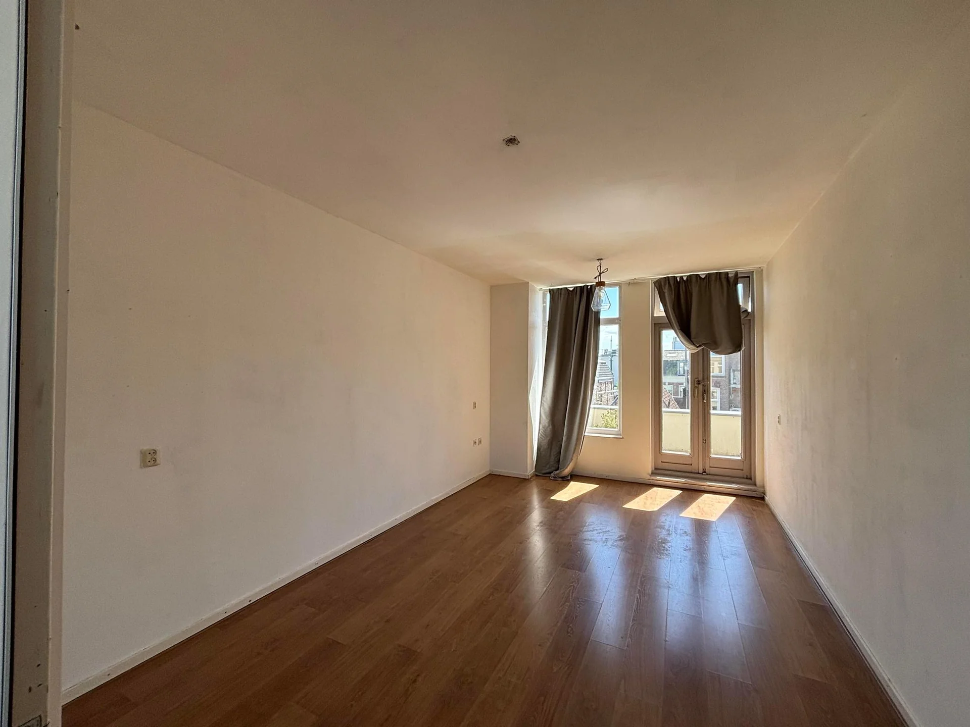 Foto van de Kamer gelegen aan de Plompetorengracht in Utrecht